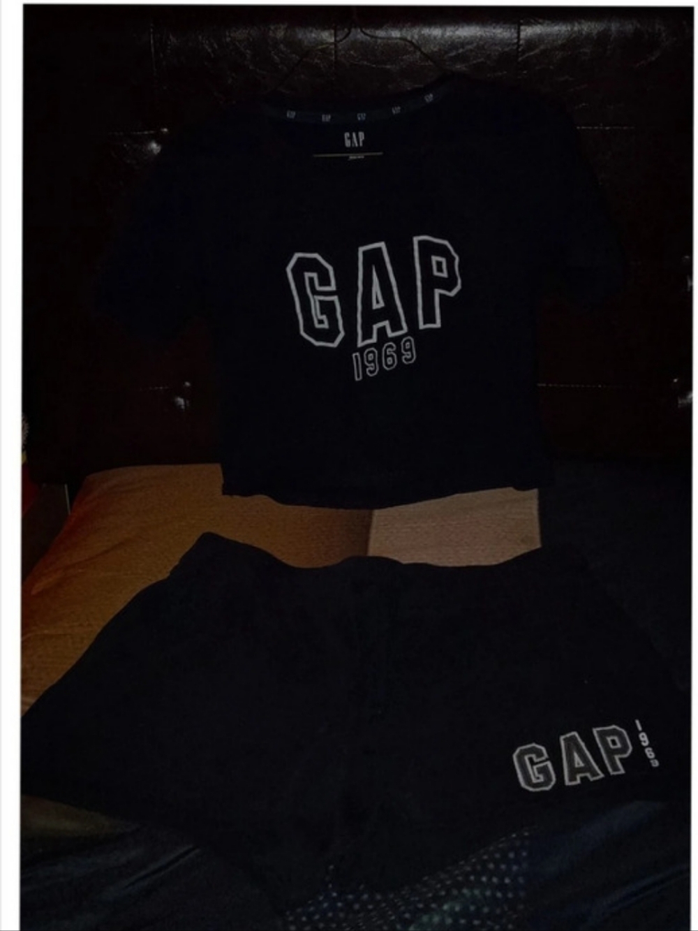 Gap Logo Short Sleeve Tee in Black